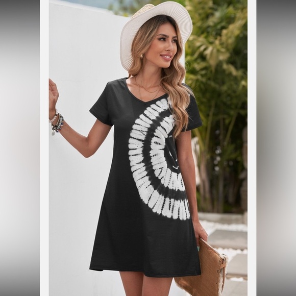 NWT COZY Graphic Print Tunic Dress in Indigo and White - Picture 3 of 12